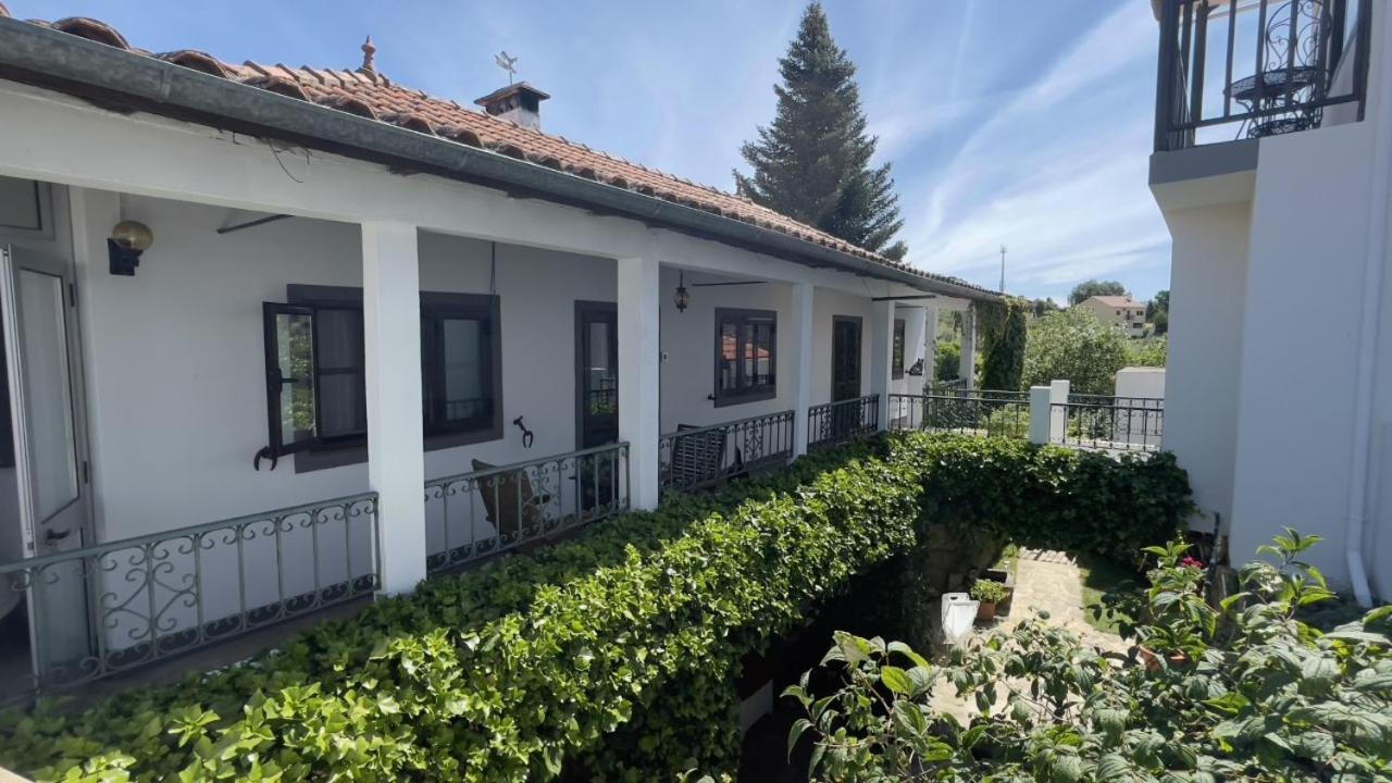 Casa Do Beco B&B Douro - Guest House Parambos Luaran gambar