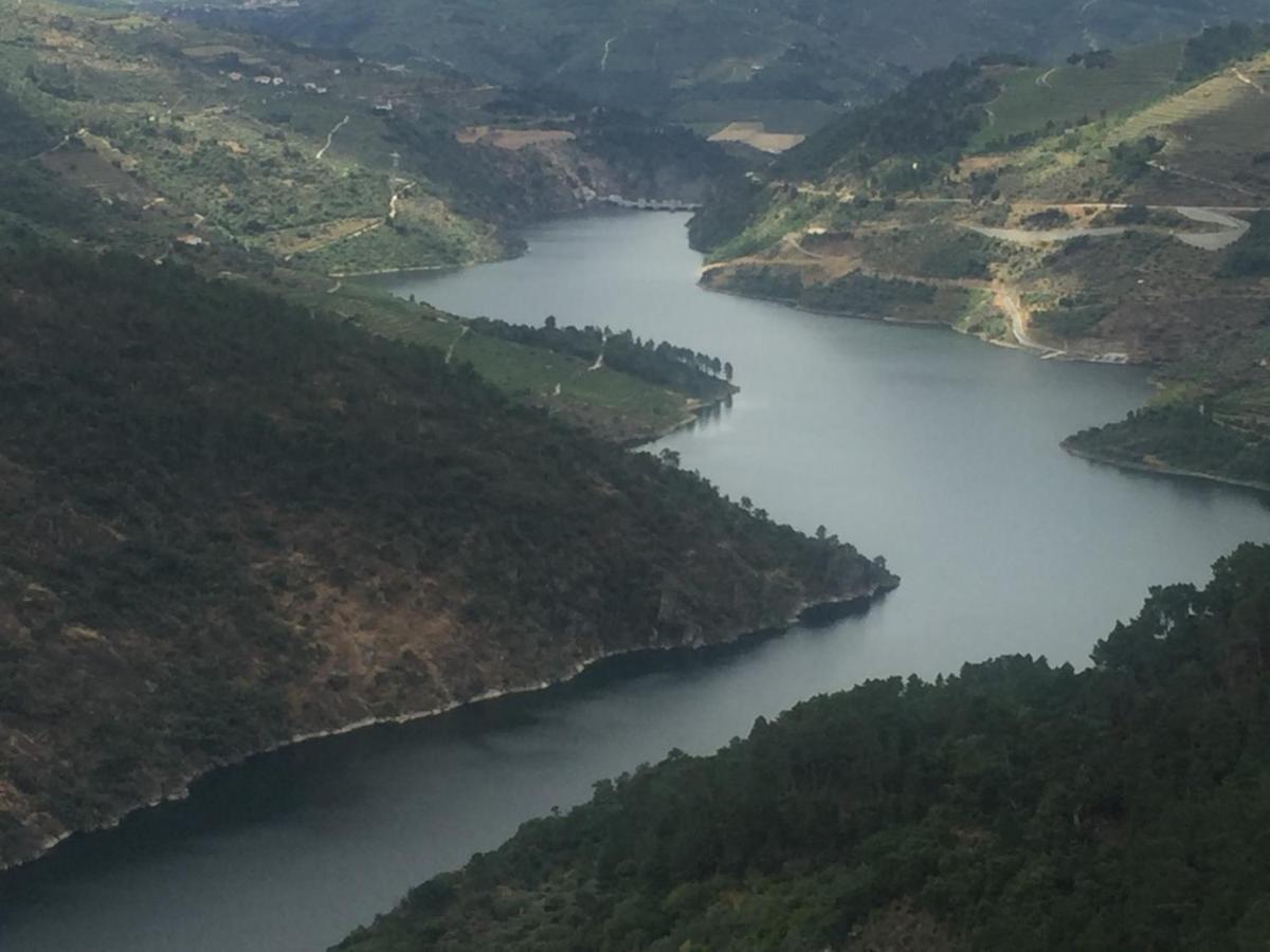 Casa Do Beco B&B Douro - Guest House Parambos Luaran gambar