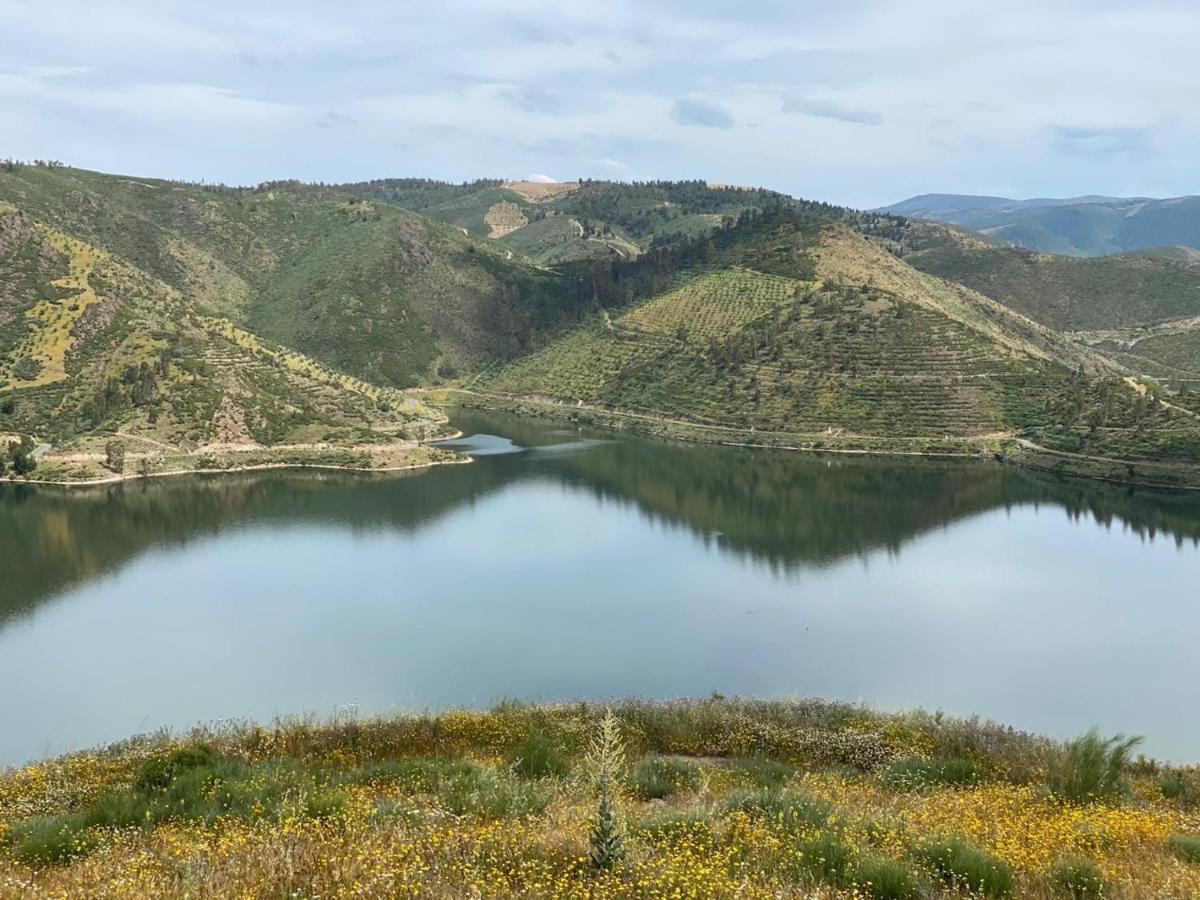 Casa Do Beco B&B Douro - Guest House Parambos Luaran gambar