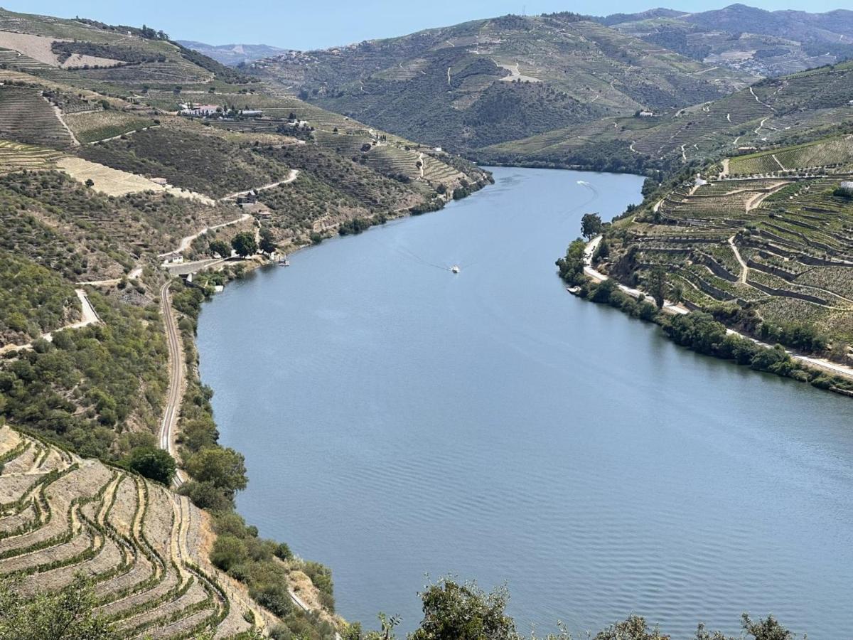 Casa Do Beco B&B Douro - Guest House Parambos Luaran gambar